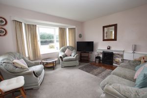 Lounge- click for photo gallery